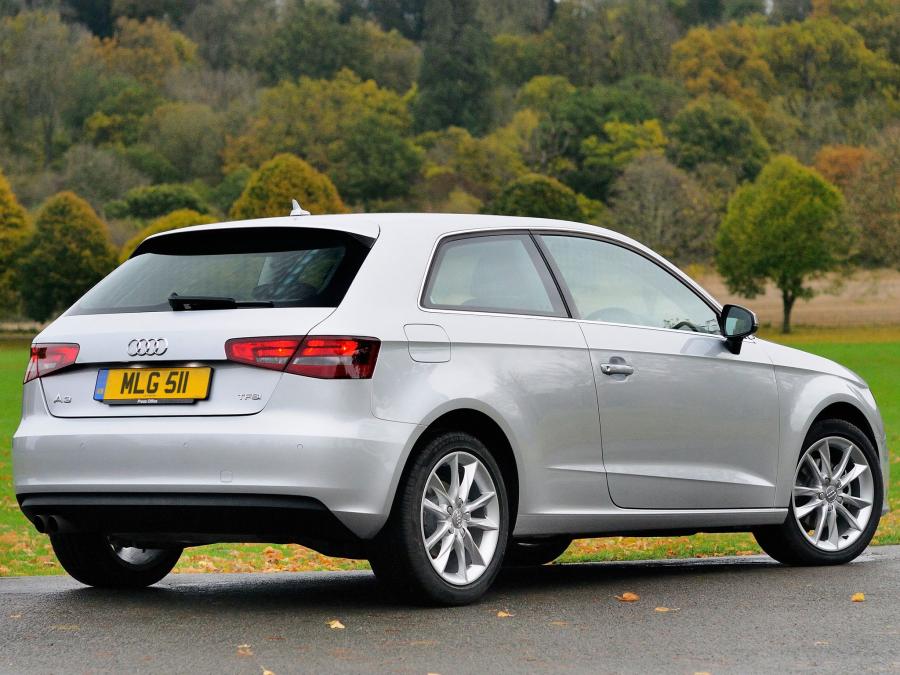  Audi A3 1.4T (8V) 2012 года  (UK) (фото 9 из 9)